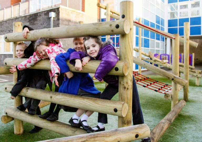 early years outdoor play